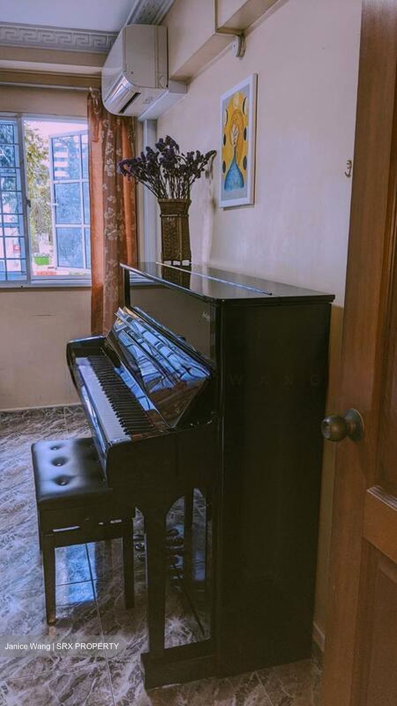 Blk 417 Jurong West Street 42 (Jurong West), HDB 4 Rooms #588957331